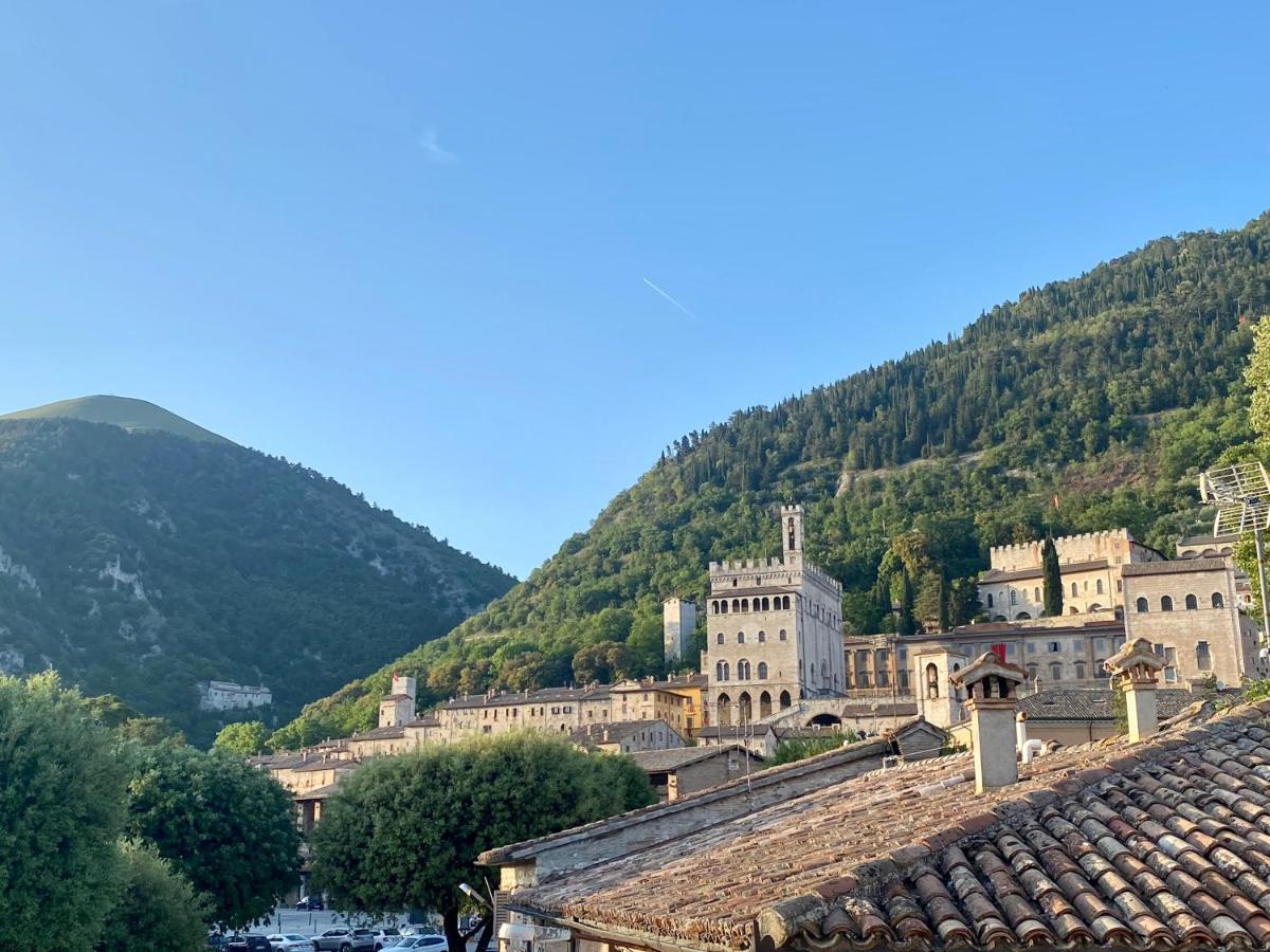 Hotel San Francesco E Il Lupo غوبيو المظهر الخارجي الصورة