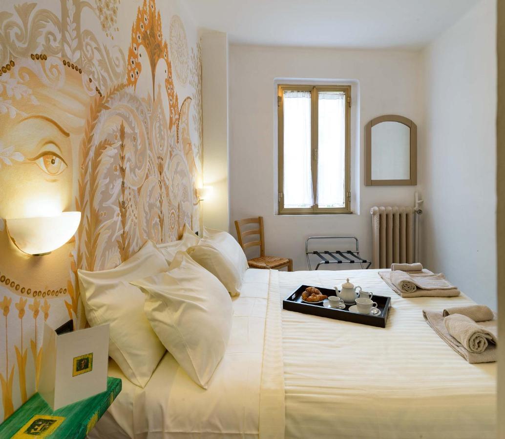 Hotel San Francesco E Il Lupo غوبيو المظهر الخارجي الصورة