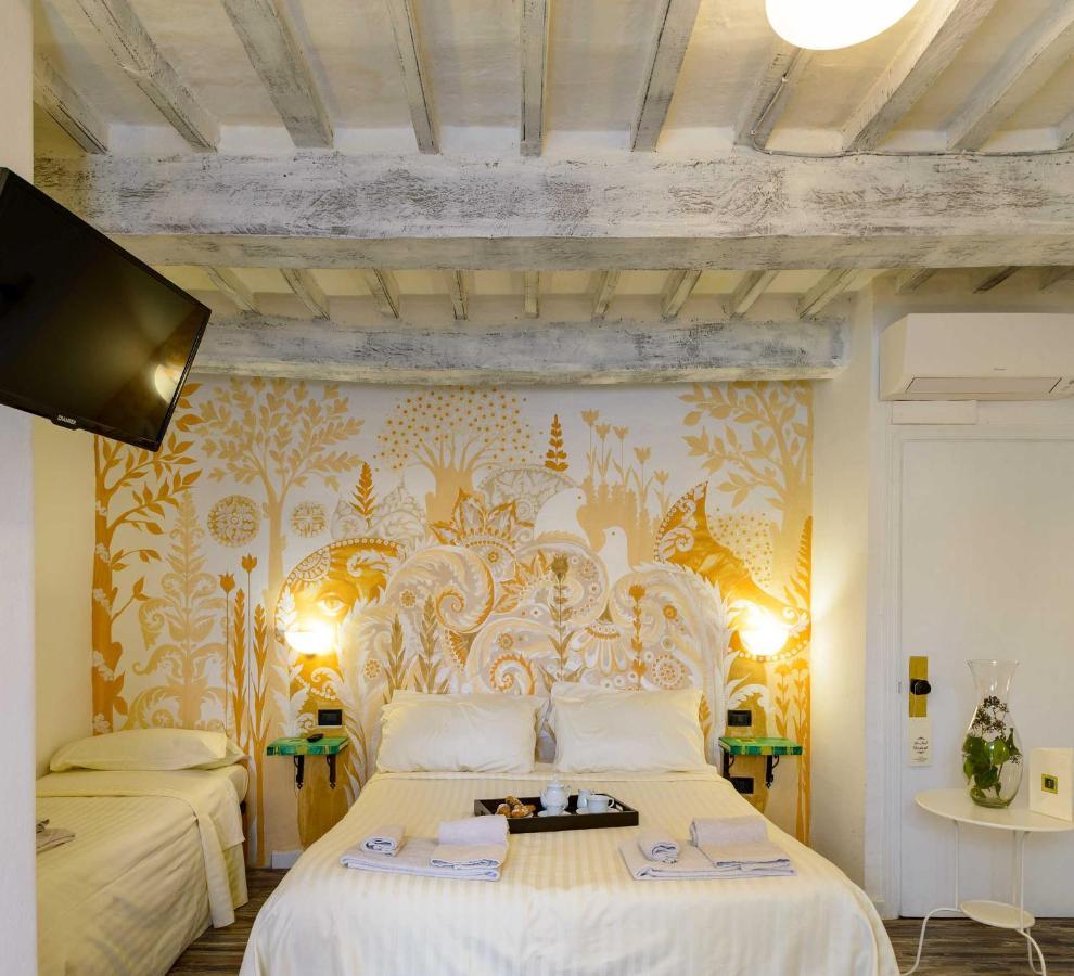 Hotel San Francesco E Il Lupo غوبيو المظهر الخارجي الصورة