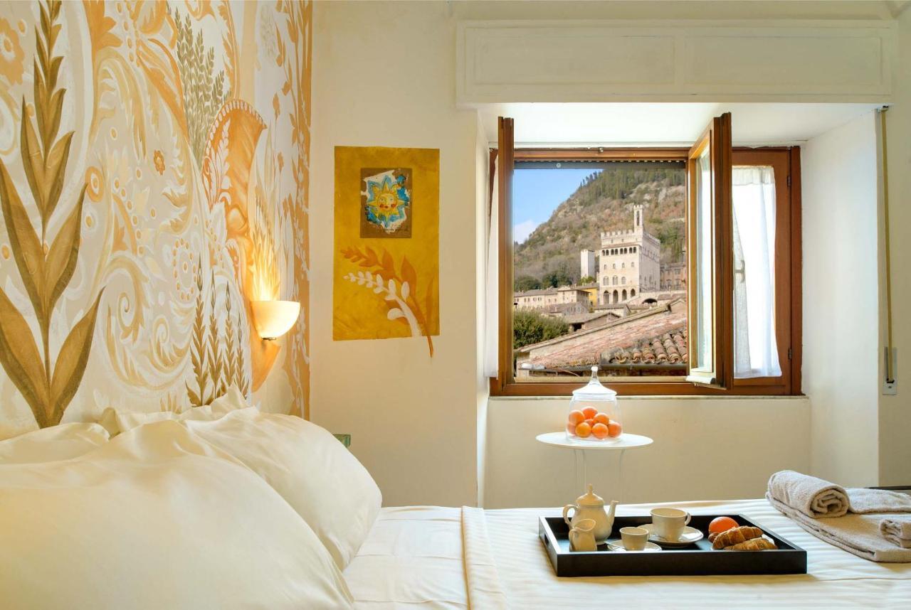 Hotel San Francesco E Il Lupo غوبيو المظهر الخارجي الصورة